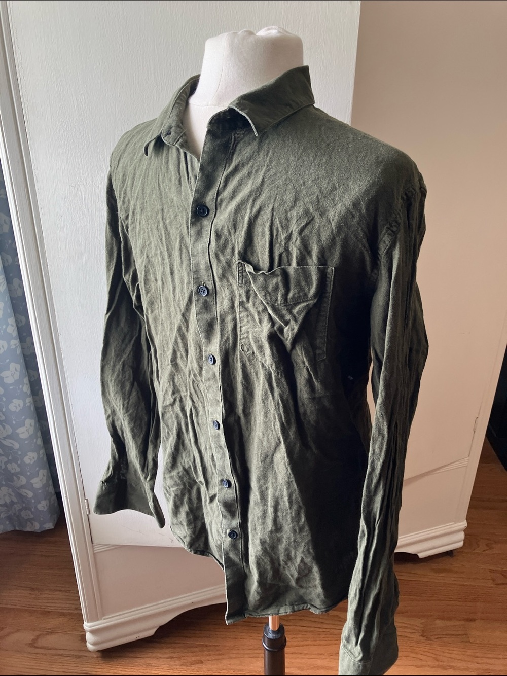 Marc Anthony Olive Green Casual Button-Down Shirt